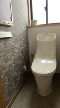 トイレ：宮城県　シックなトイレリフォーム