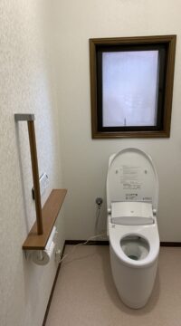 トイレ：宮城県　らくらく手すり付きトイレリフォーム