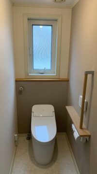 トイレ：宮城県多賀城市　おしゃれクロスのトイレリフォーム