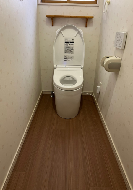 トイレ：宮城県多賀城市　１日で終わるトイレ&内装リフォーム