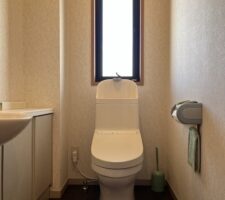 トイレ：宮城県仙台市太白区　TOTO クッションフロアと共にトイレリフォーム