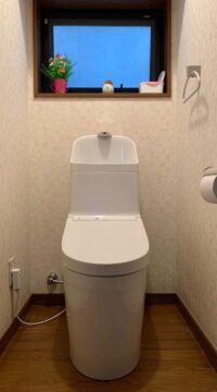 トイレ：宮城県塩釜市　１日で！内装込みトイレリフォーム