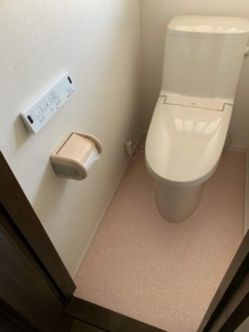トイレ：宮城県名取市　リクシル　手洗い無しの節水トイレリフォーム