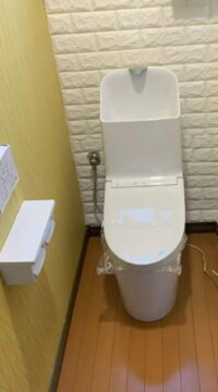 トイレ：宮城県仙台市若林区　TOTO　1日トイレリフォーム