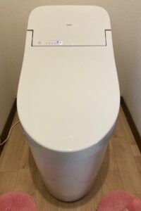 トイレ：宮城県仙台市太白区 　TOTO　タンクレストイレリフォーム