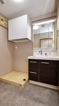 洗面台：宮城県仙台市泉区　浴室と一緒に洗面室リフォーム