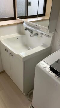 洗面台：宮城県塩竃市　トクラスEJで収納たっぷり洗面所リフォーム
