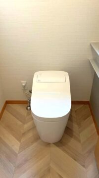 トイレ：宮城県仙台市宮城野区　トイレ＋内装リフォーム