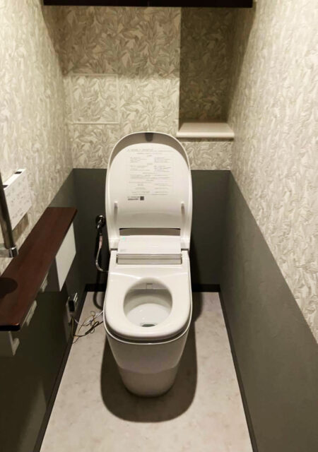 トイレ：宮城県仙台市太白区　柄クロスが映える、ホテルライクなトイレリフォーム