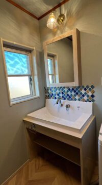 洗面台：宮城県多賀城市　コラベルタイルで彩る造作洗面リフォーム