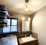 洗面台:宮城県名取市 悩みを解消!ヴィンテージ感で統一した浴室・洗面室リフォーム